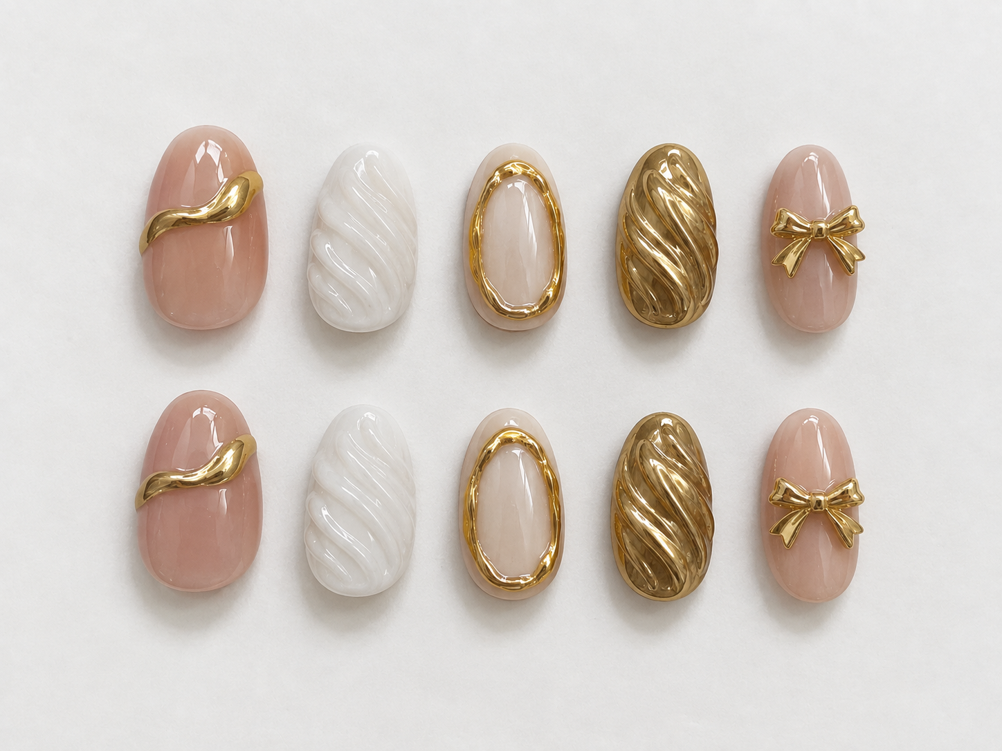 Golden Muse press-on nail set